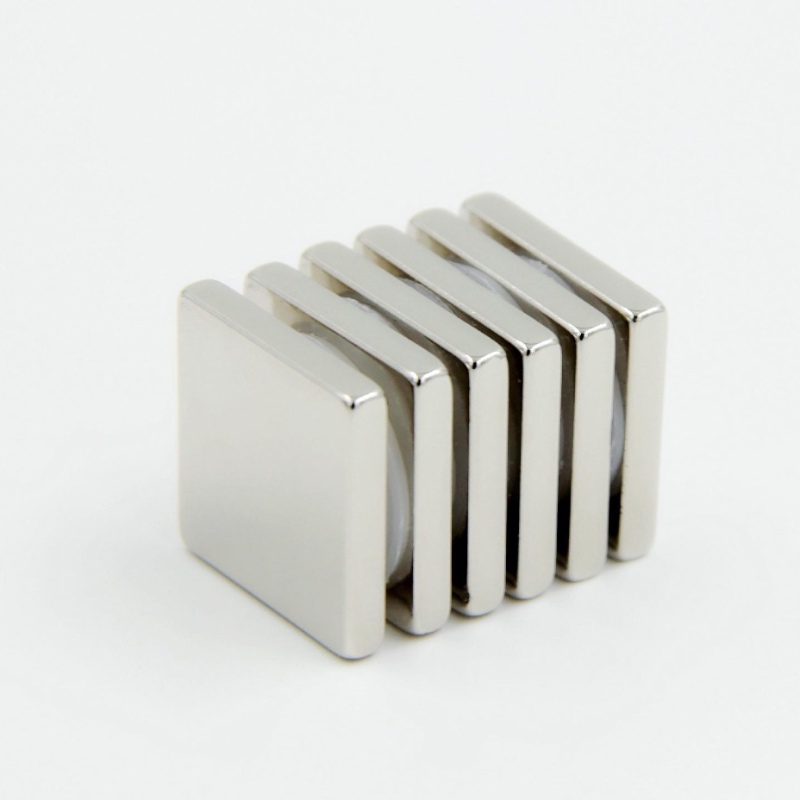 Firkantet magnet