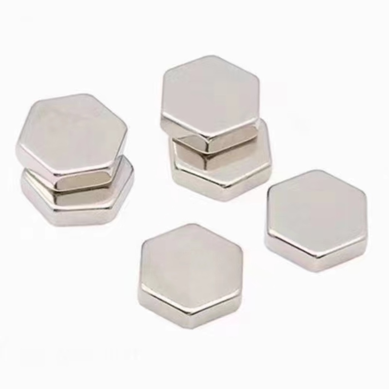 Heterotype -magnet