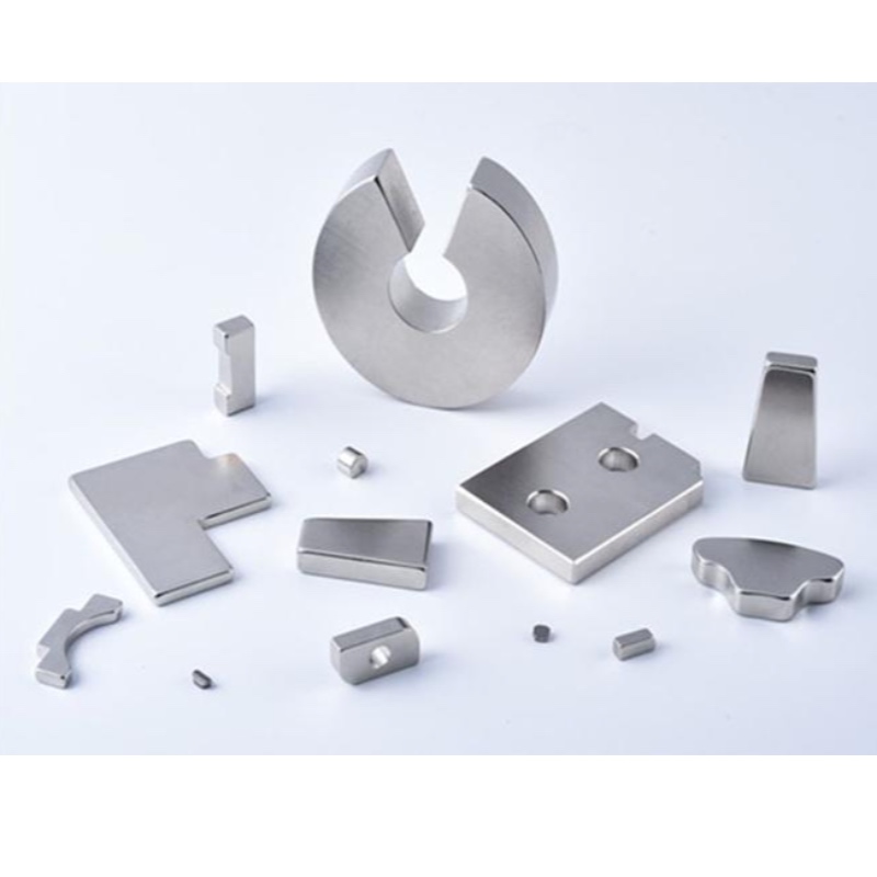 Tilpasset magnet